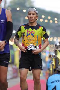 BIB: 2222, 142, 1000
                            <button type="button" onclick="openModal(7740288)" class="btn btn-primary btn-sm float-right btn-popup" data-toggle="modal" data-target=".modal-high-quality">
                        <i class="fas fa-shopping-cart"></i> Add to Cart
                    </button>
                                            <button type="button" onclick="isThisMe(7740288, true)" class="btn btn-success btn-sm float-right btn-popup btn-isme hidden" data-toggle="tooltip" data-placement="bottom" title="นี่คือรูปของคุณใช่ไหม คลิกที่นี่เพื่อเอาเข้าอัลบั้ม">
                        <i class="fas fa-plus"></i> Add to album
                    </button>
                    <button type="button" onclick="isThisMe(7740288, false)" class="btn btn-warning btn-sm float-right btn-popup btn-isnotme hidden">
                        <i class="fas fa-ban"></i> Remove from album
                    </button>